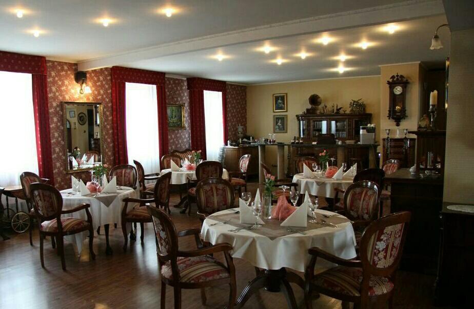 Hotel I Restauracja Chopin Zary  Exterior photo